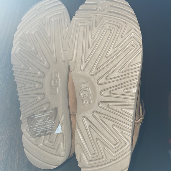 Ugg big kids classic || weather boot New ! - Picture 8 of 12